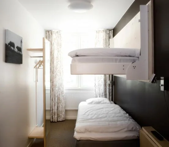 Slottsskogens Hostel är ett modernt och välbeläget vandrarhem i centrala Göteborg